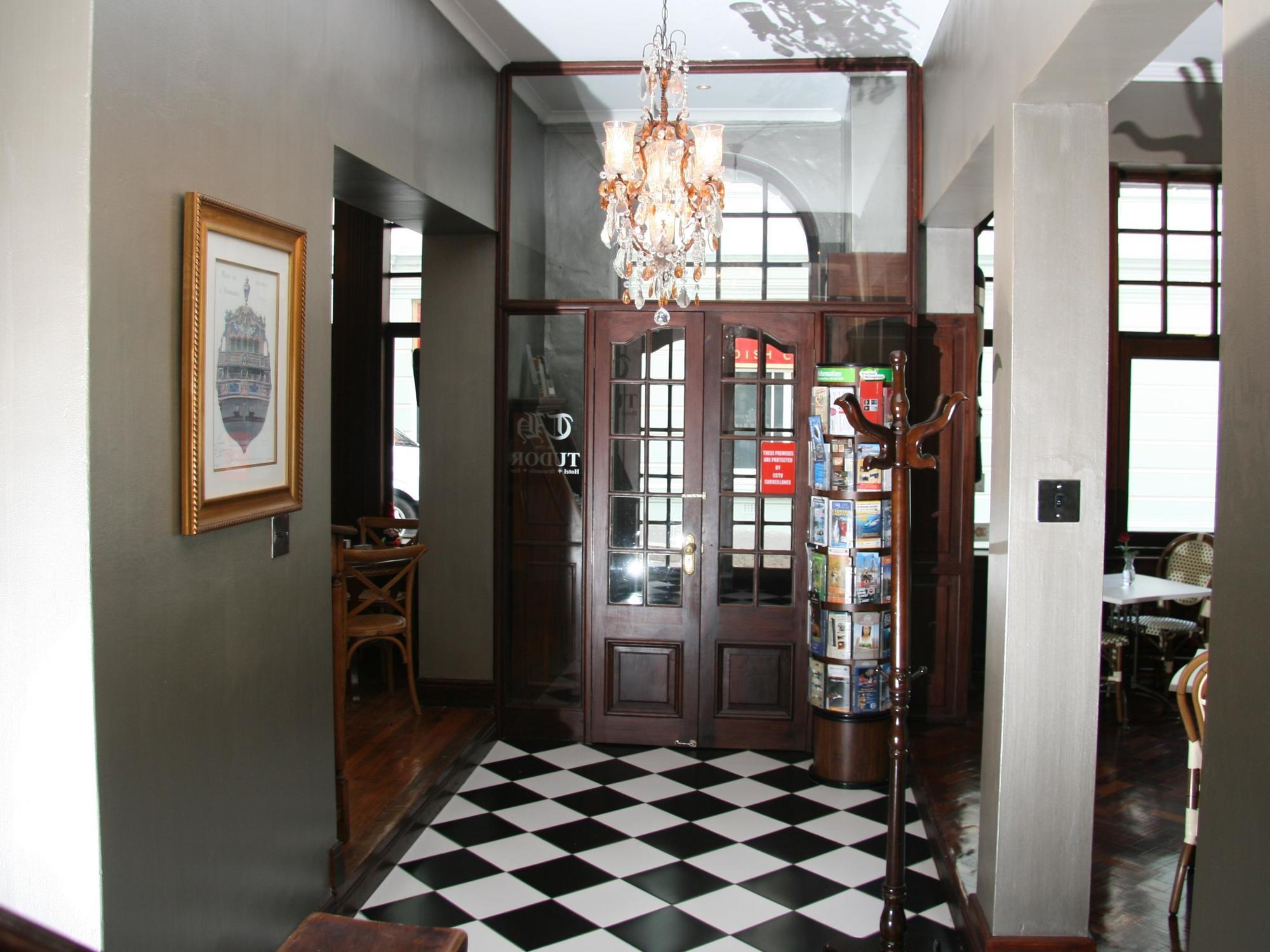Tudor Hotel Cape Town Bagian luar foto