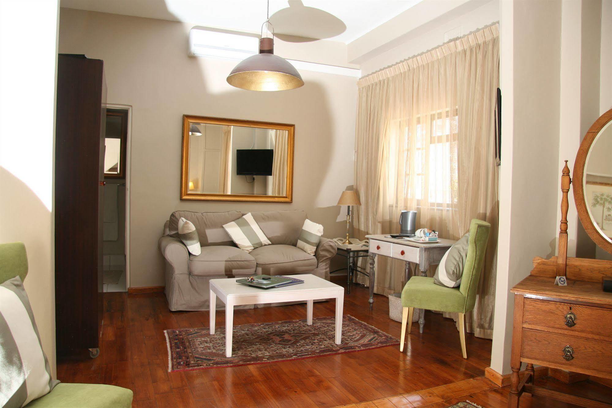 Tudor Hotel Cape Town Bagian luar foto