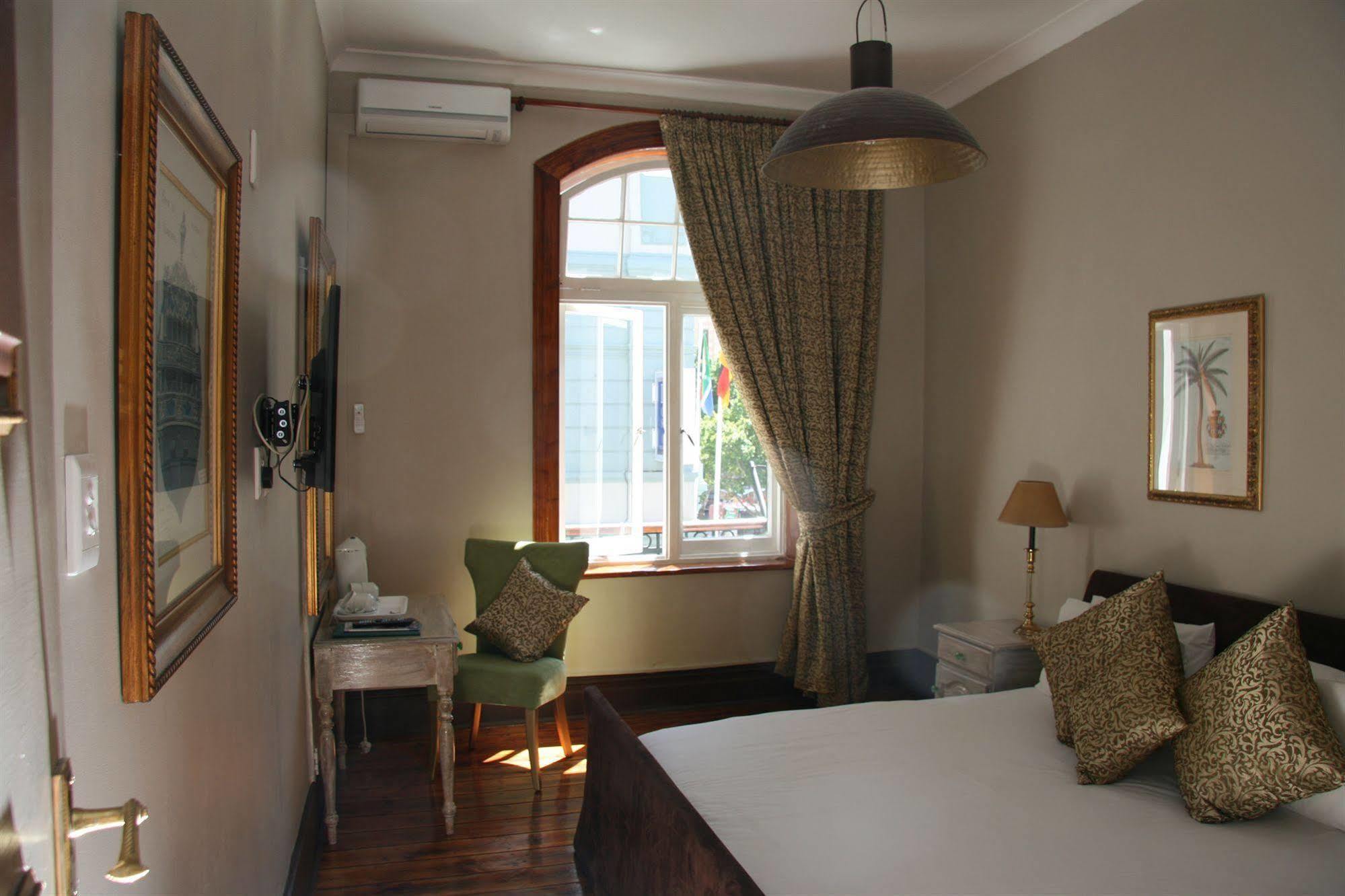 Tudor Hotel Cape Town Bagian luar foto