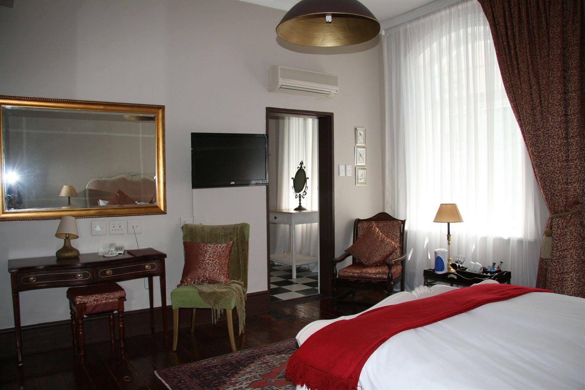 Tudor Hotel Cape Town Bagian luar foto